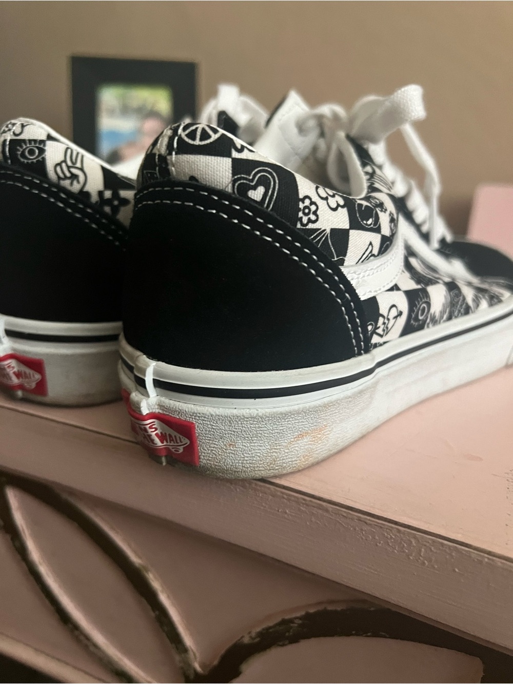 Vans Black & White Graphic Old Skool Sneakers - Picture 6 of 8